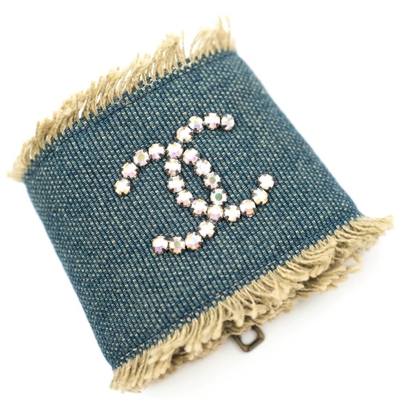 CHANEL 01P ADJUSTABLE DENIM CUFF BRACELET AURORA CRYSTAL CC w/COA Full I… - Picture 3 of 11